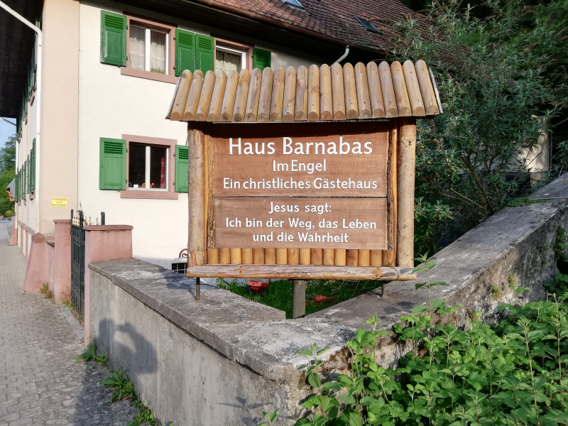 Schild Haus Barnabas